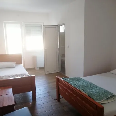 Vas Kutak - Sobe Lux Za Izdavanje * Obrenovac (Belgrade)