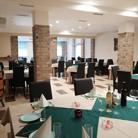 Vas Kutak - Sobe Lux Za Izdavanje *