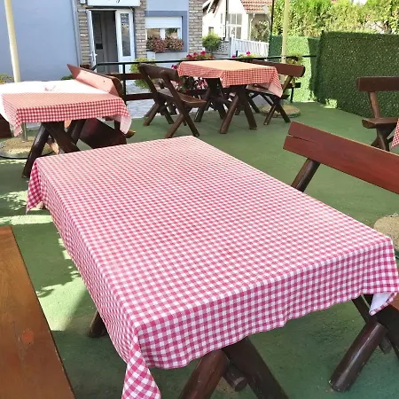 Vas Kutak - Sobe Lux Za Izdavanje Motel