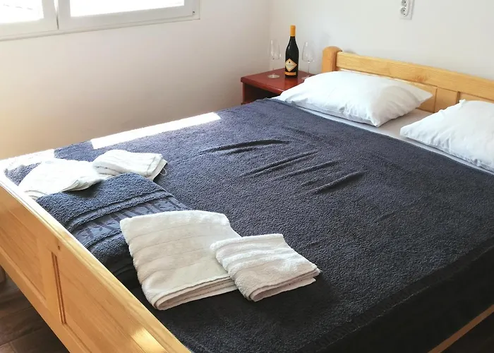 Vas Kutak - Sobe Lux Za Izdavanje * Obrenovac