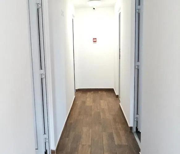 Vas Kutak - Sobe Lux Za Izdavanje * Obrenovac